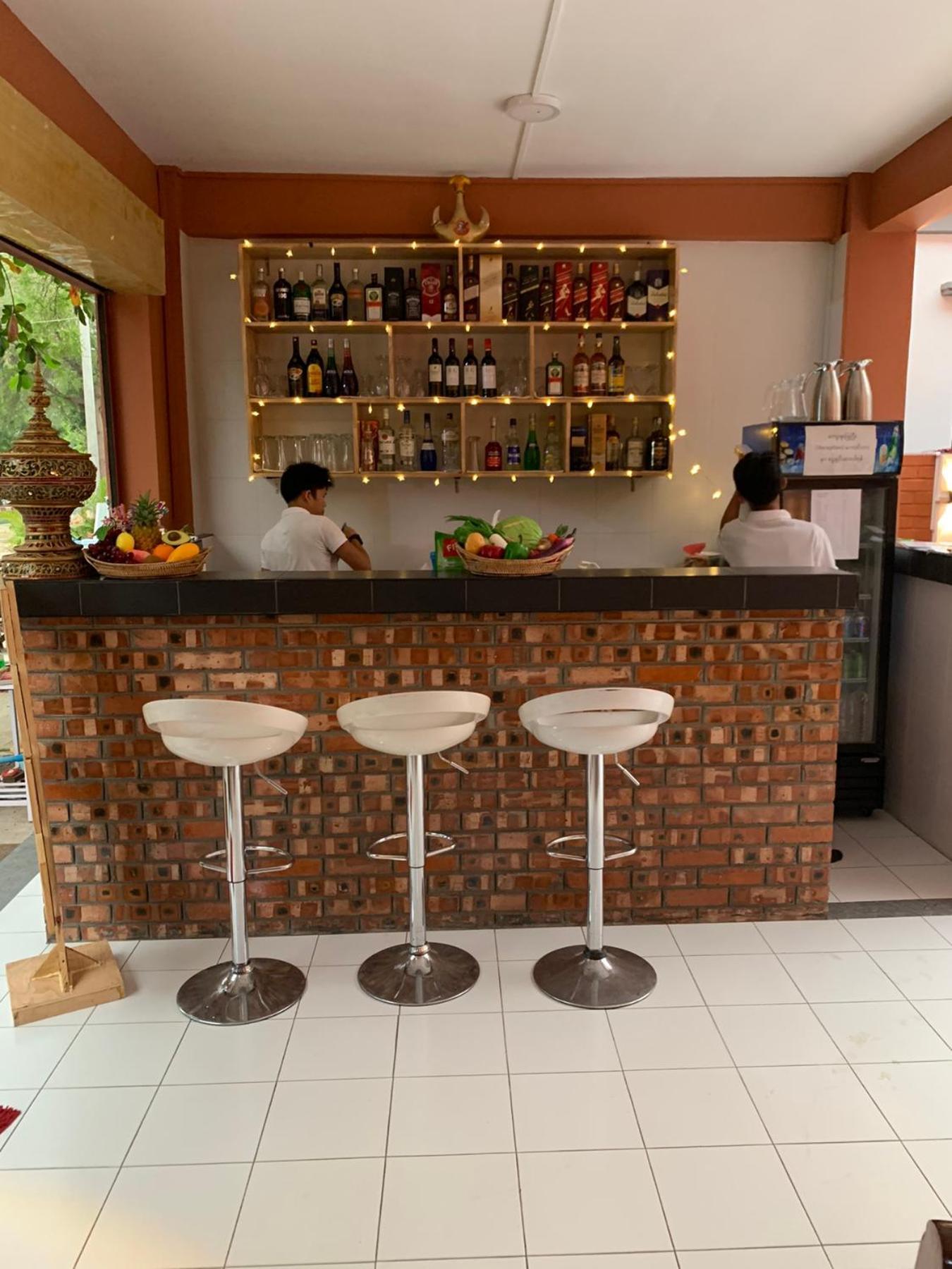 Bagan Comfort Hotel Exteriör bild