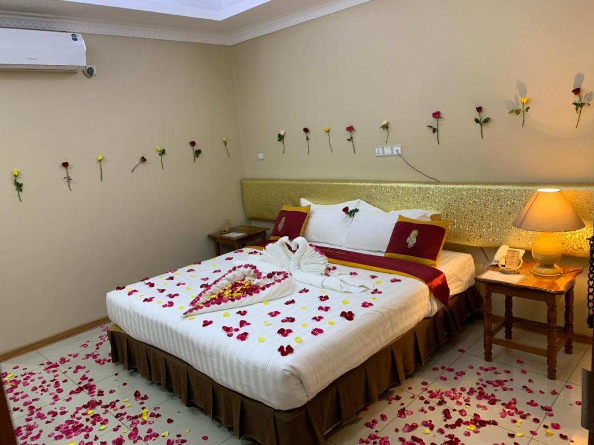 Bagan Comfort Hotel Exteriör bild